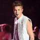 justin-bieber-victorias-secret-600x450